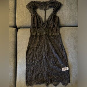 Fashion Nova lace dress